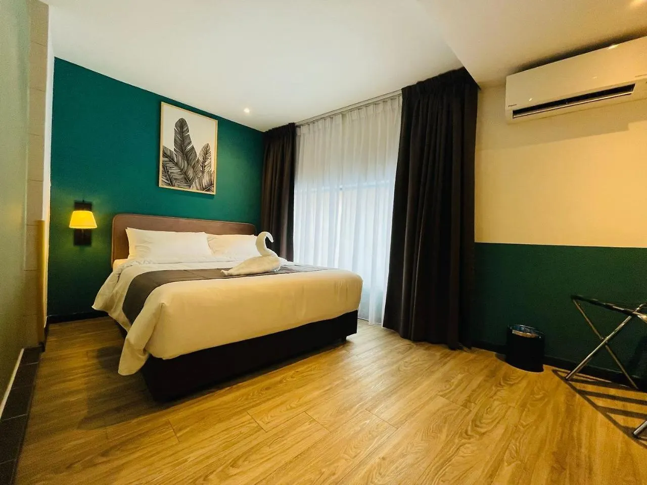 Enclave Hotel Kuala Lumpur - Previously Known As Season Point Hotel Malaysia