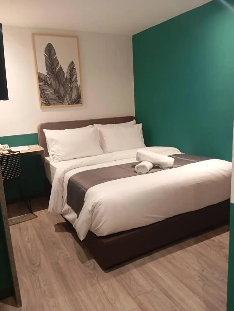 Enclave Hotel Kuala Lumpur - Previously Known As Season Point Hotel