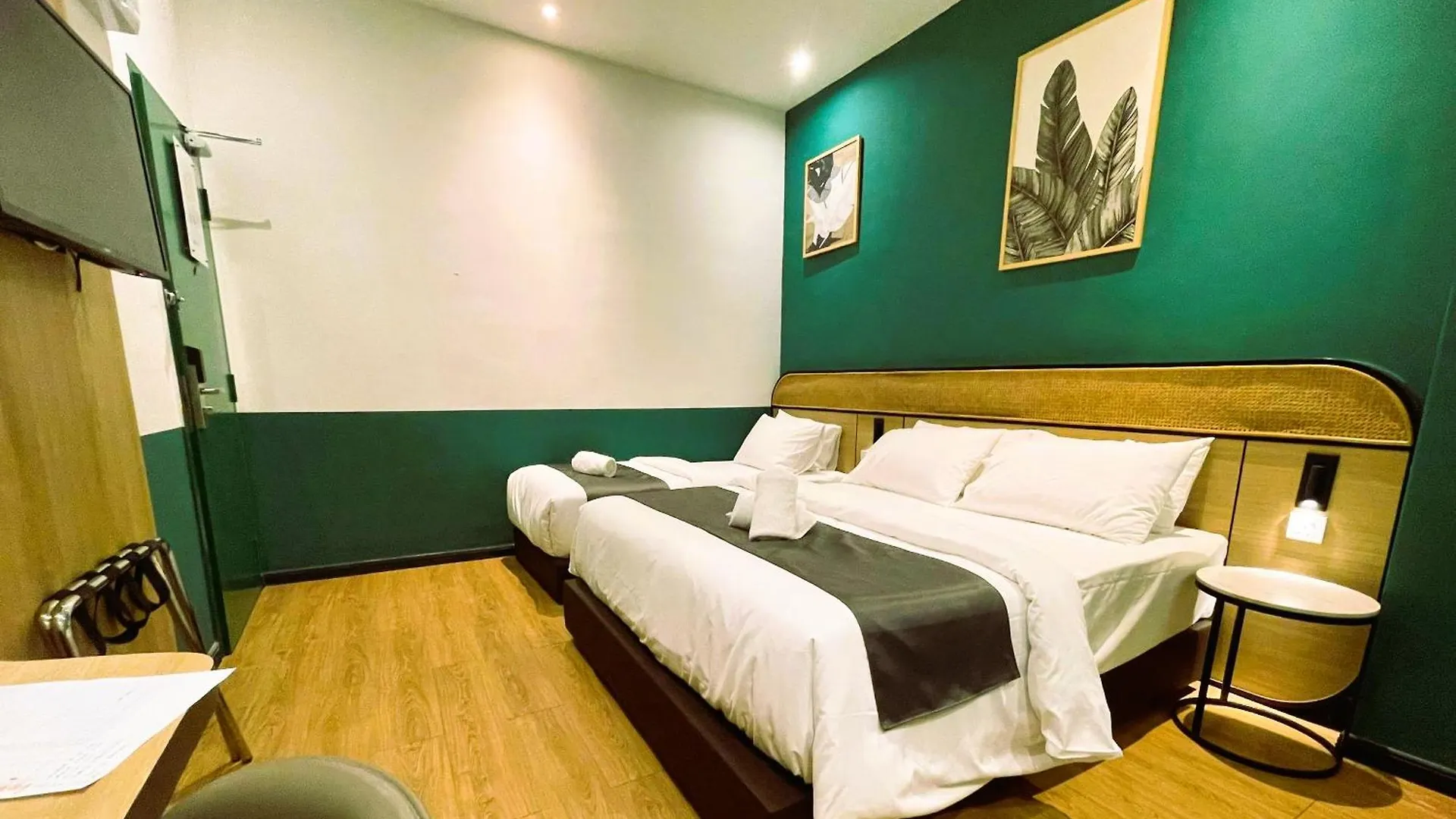 Enclave Hotel Kuala Lumpur - Previously Known As Season Point Hotel