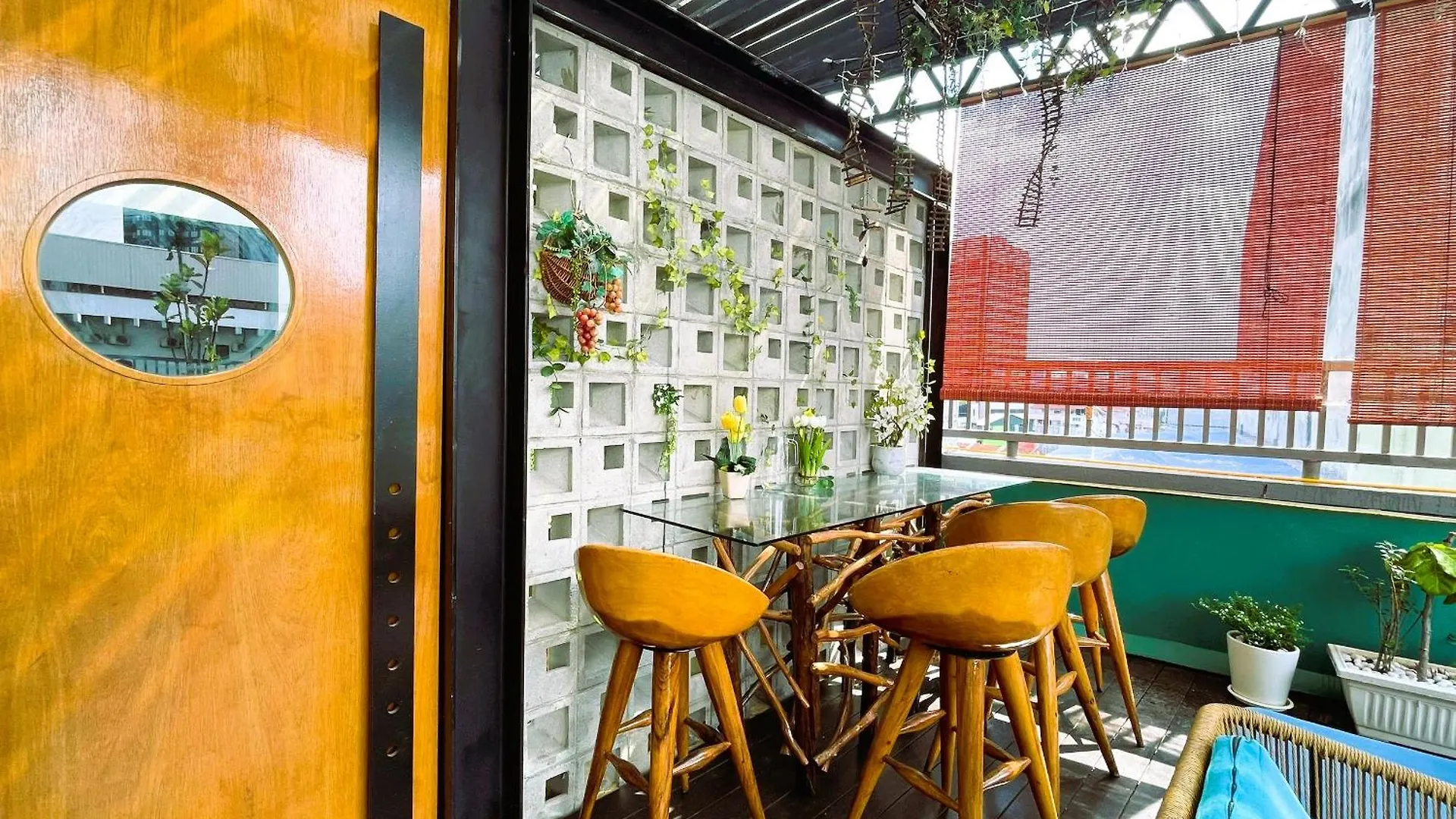 Enclave Hotel Kuala Lumpur - Previously Known As Season Point Hotel