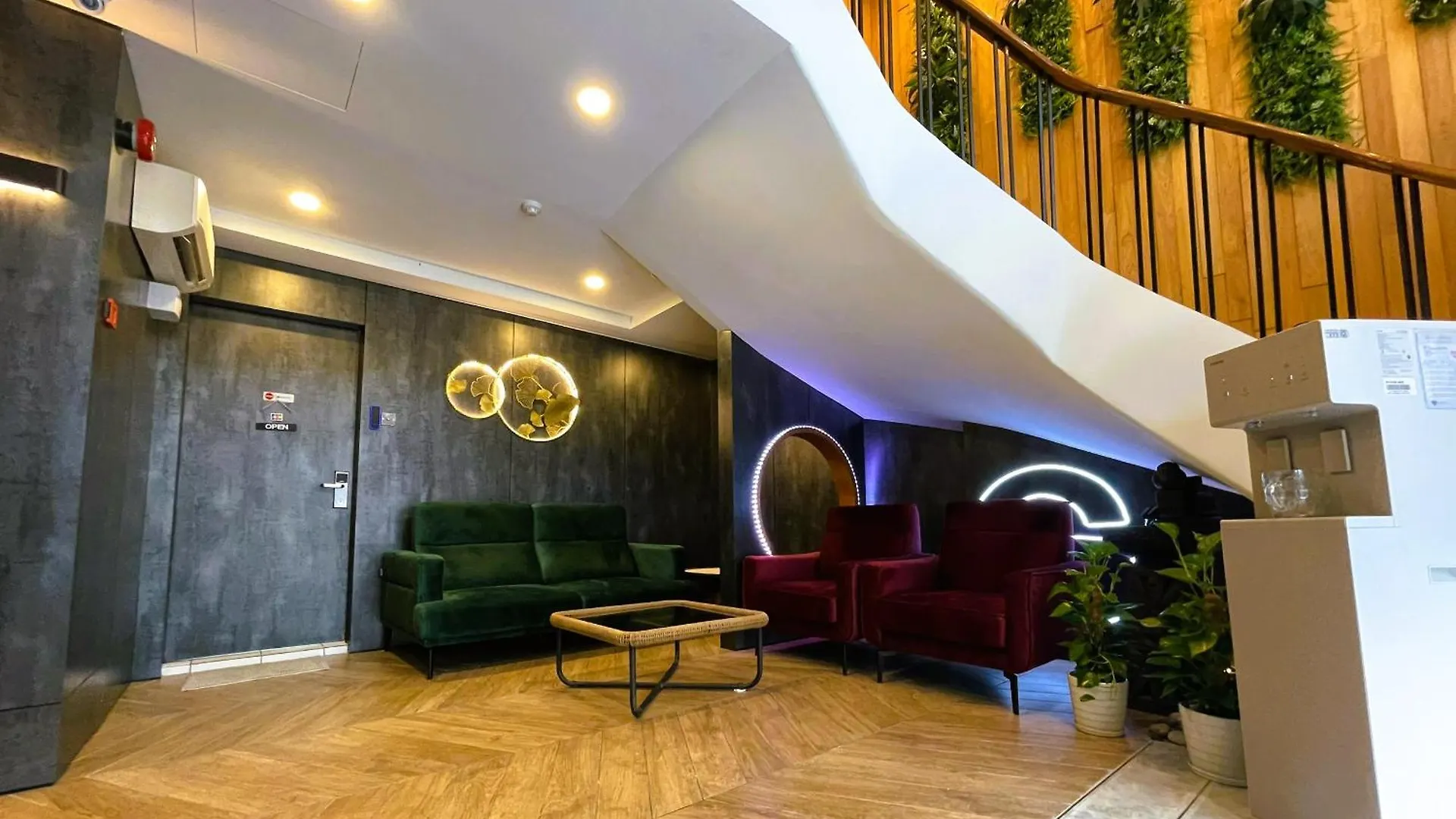 Enclave Hotel Kuala Lumpur - Previously Known As Season Point Hotel